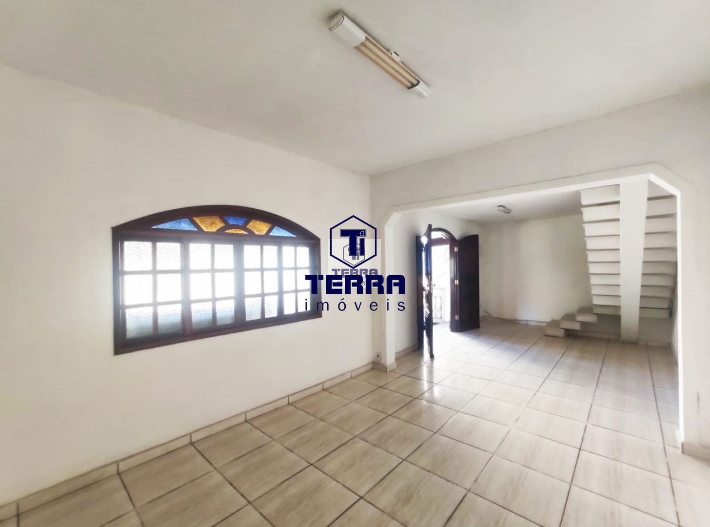 Imagens do imóveis Casa em Santa Rosa com 2 quartos sendo 1 suíte. Perto do comércio da região.