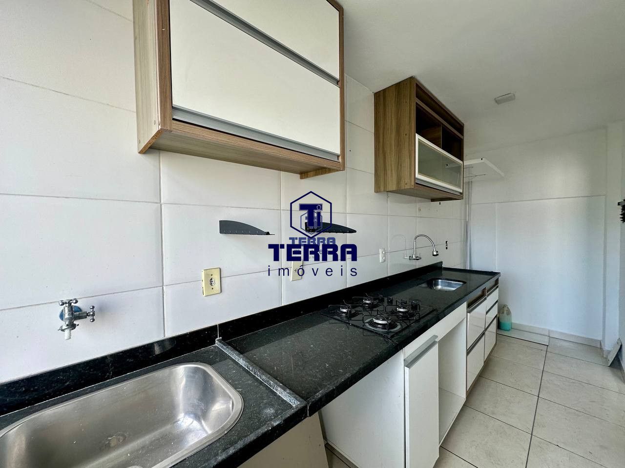 Imagens do imóveis Apartamento 2 quartos ao lado do Guanabara. Segurança e privacidade!