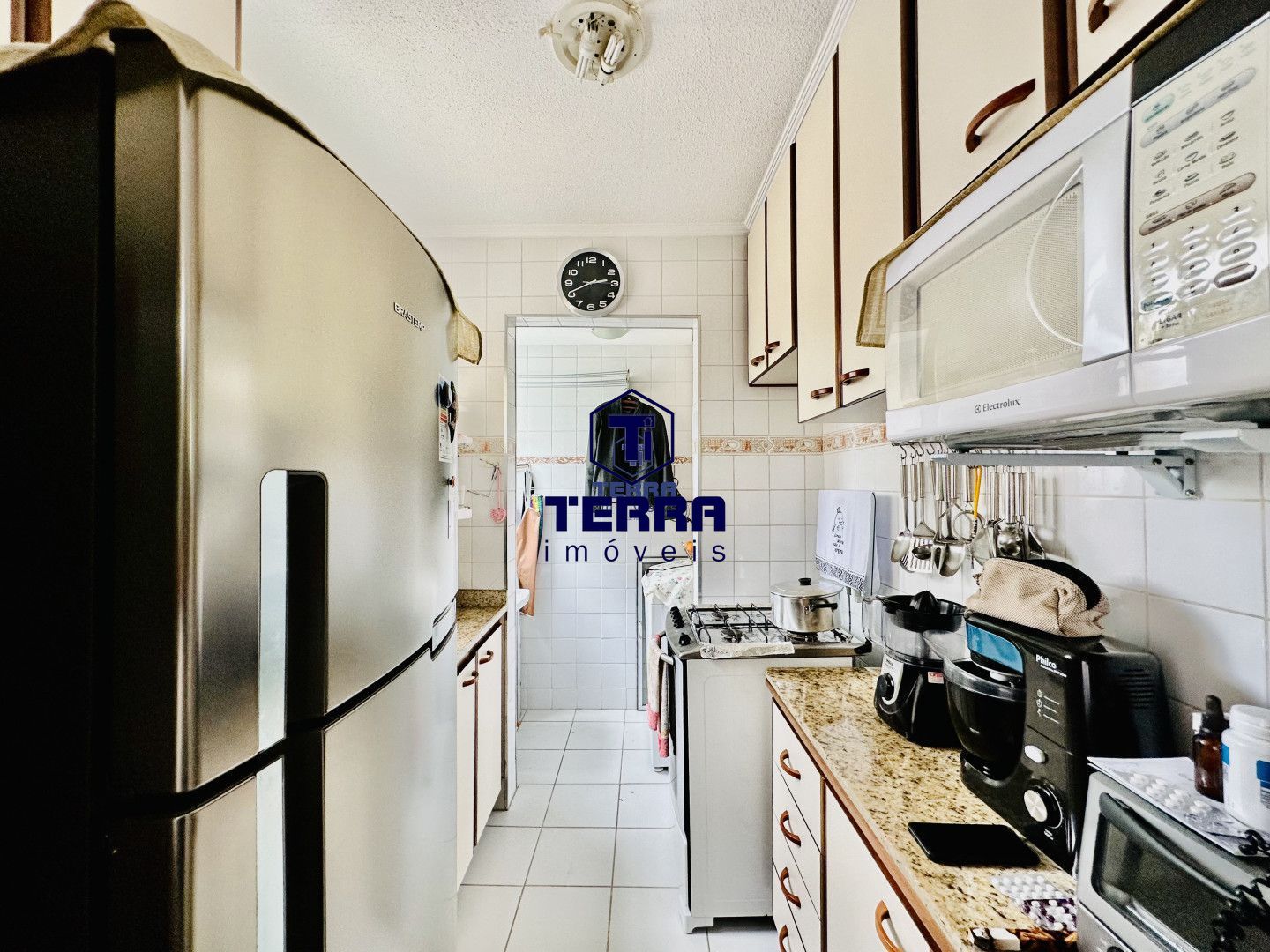 Imagens do imóveis Apartamento com 2 quartos completamente reformado em Santa Bárbara.