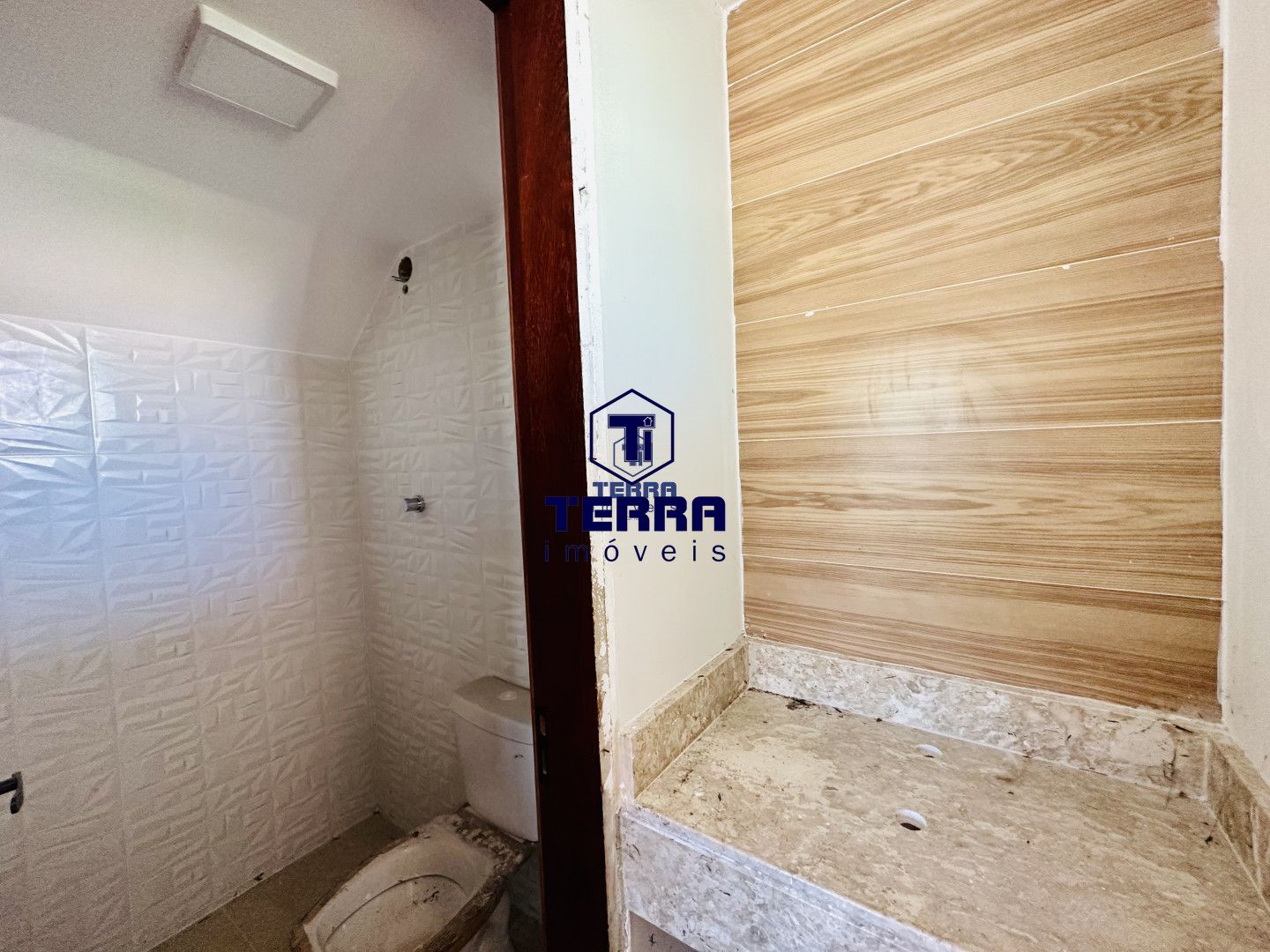 Imagens do imóveis Duplex com 2 suítes em localização privilegiada no miolo do Barroco