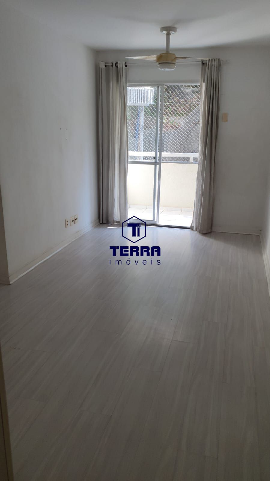 Imagens do imóveis Ótimo apartamento no Eco Park em Pendotiba com móveis planejados em Pendotiba.
