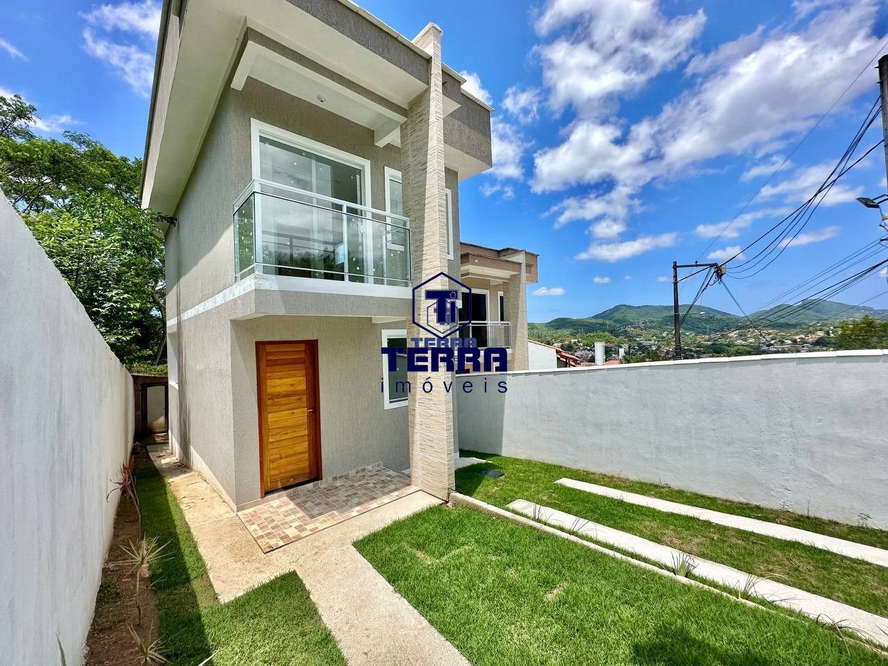 Imagens do imóveis Linda residência duplex com 2 suítes em Pendotiba, com vista panorâmica!