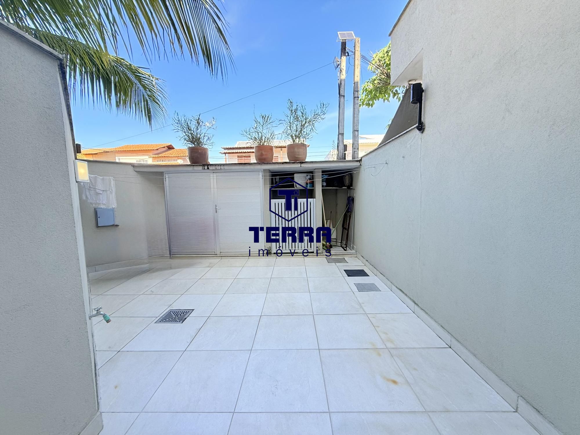 Imagens do imóveis Seu Refúgio de Luxo em Camboinhas – Casa com 4 suítes, piscina e Energia Solar