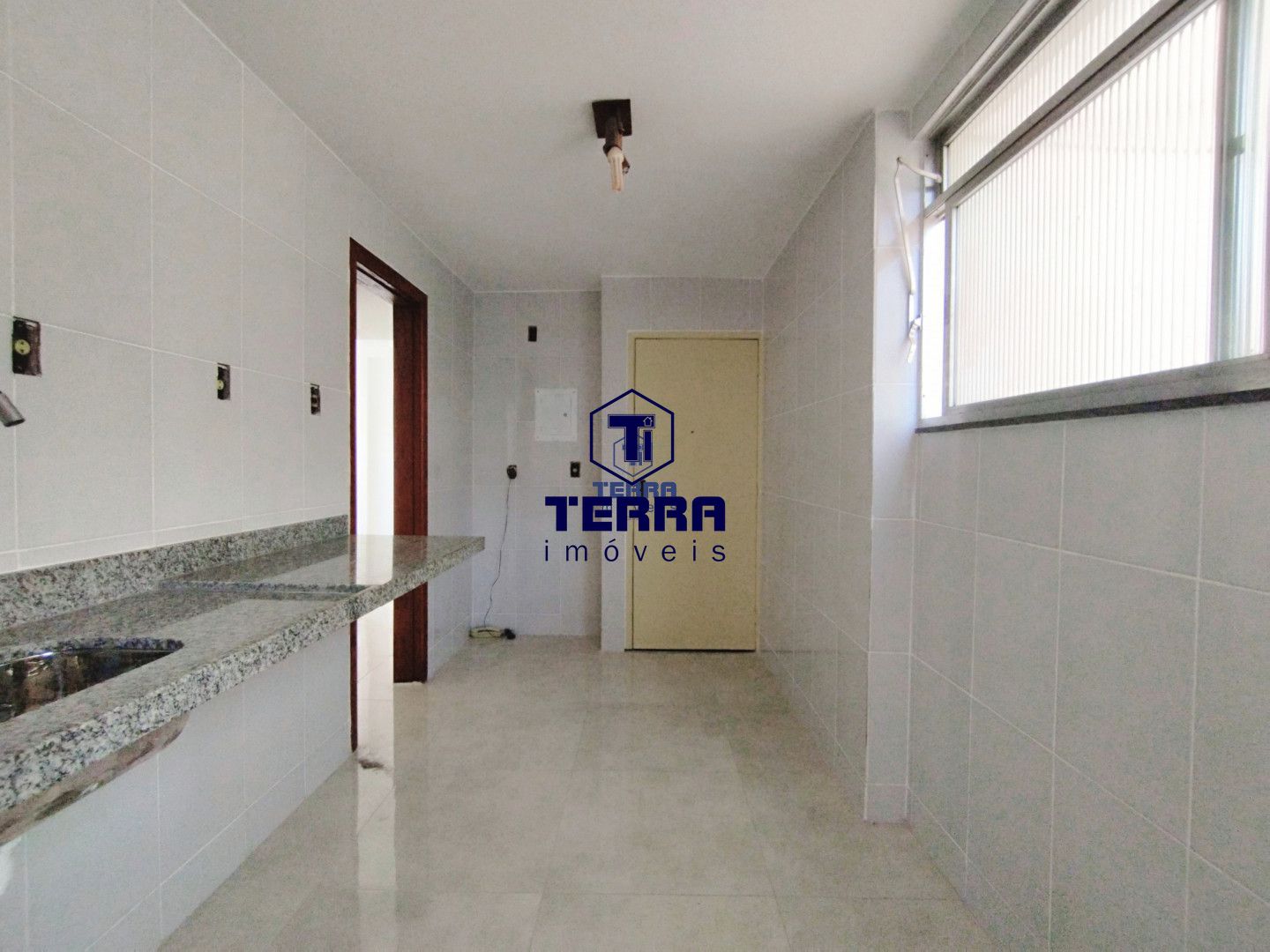 Imagens do imóveis São 2 quartos com suíte em 100m² todo reformado em Jardim Icaraí!
