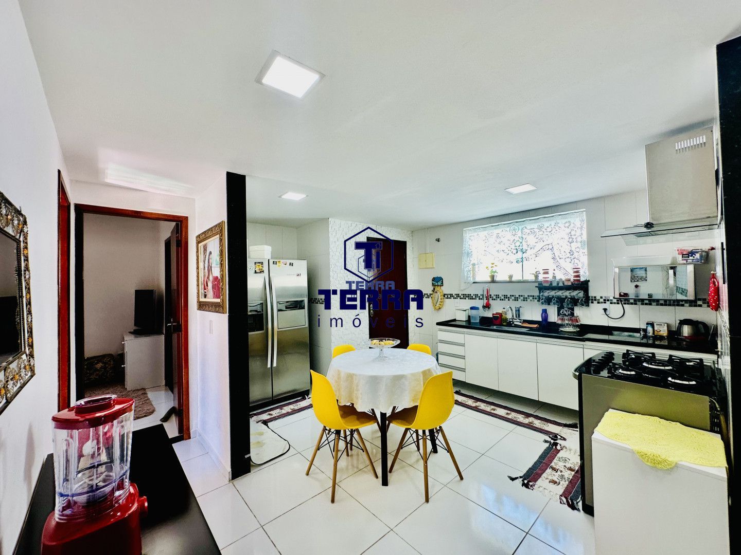 Imagens do imóveis Casa linear em Márica com 3 quartos uma suíte, com piscina e churrasqueira.