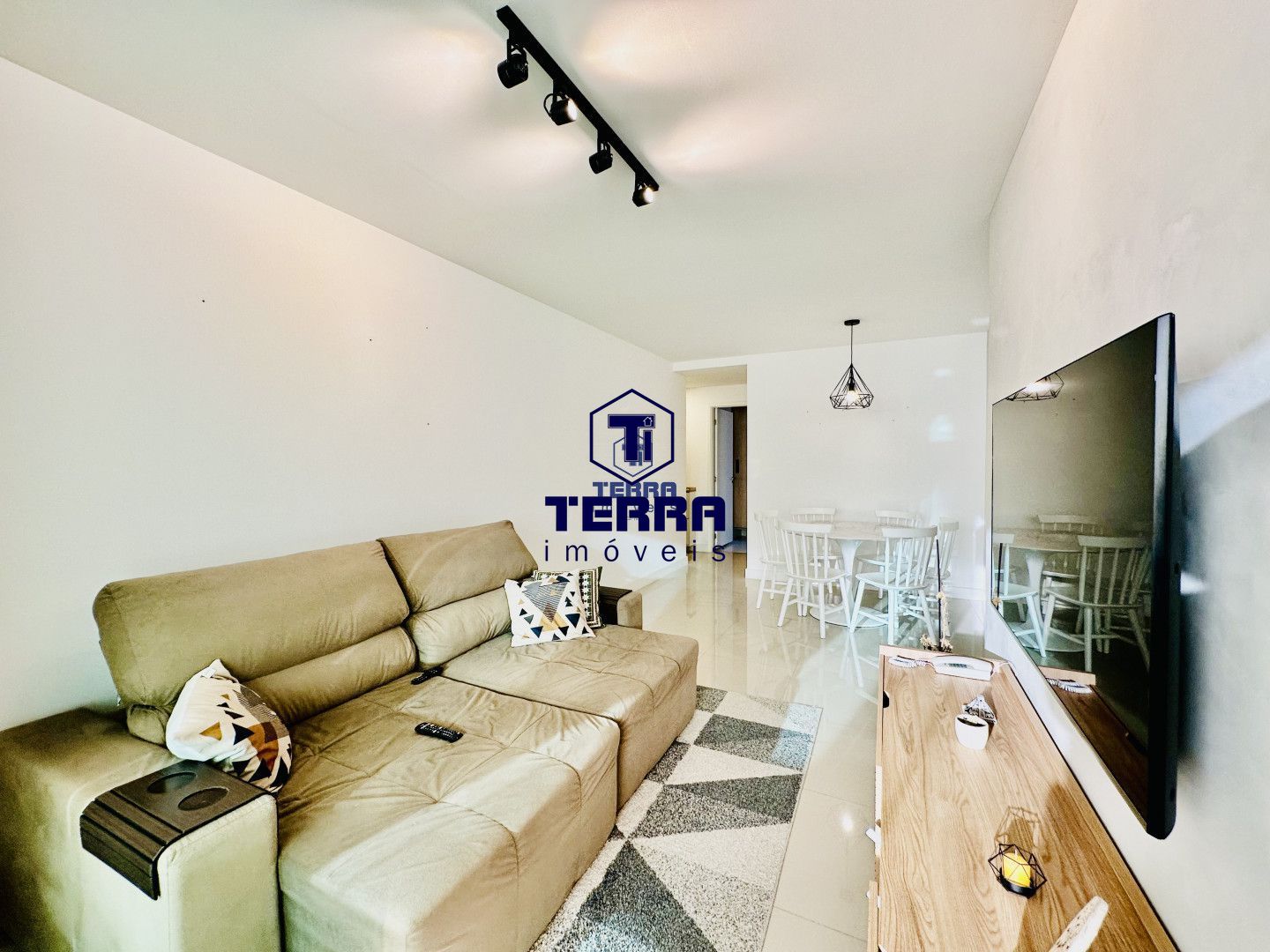 Imagens do imóveis Apartamento vista mar em Charitas com varanda gourmet. Lazer e conforto!