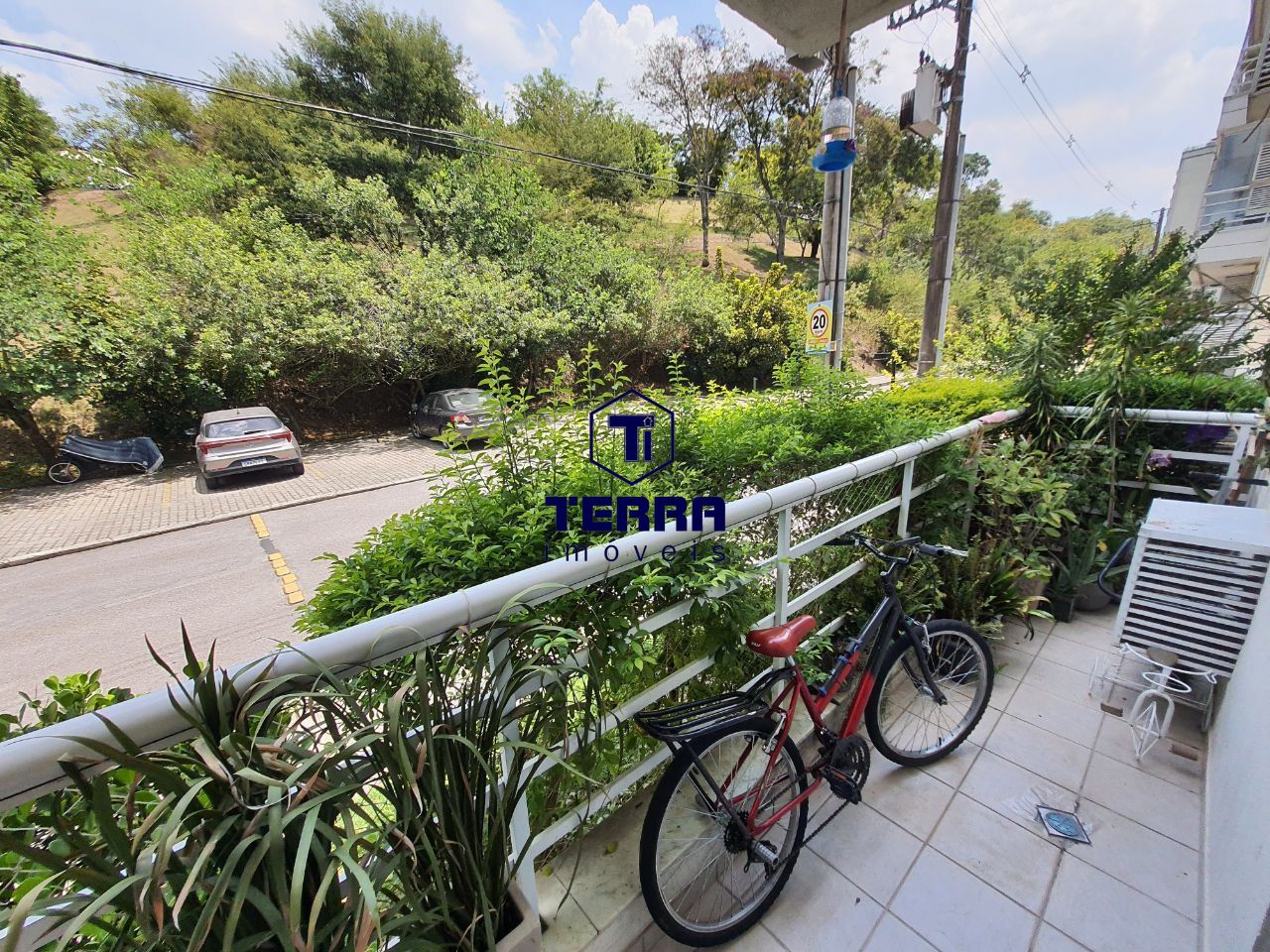 Imagens do imóveis Apartamento localizado em Maria Paula, com acesso direto pela rodovia principal