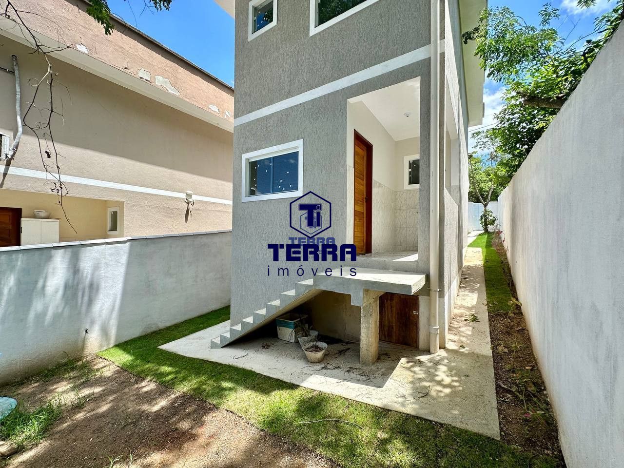 Imagens do imóveis Linda residência duplex com 2 suítes em Pendotiba, com vista panorâmica!