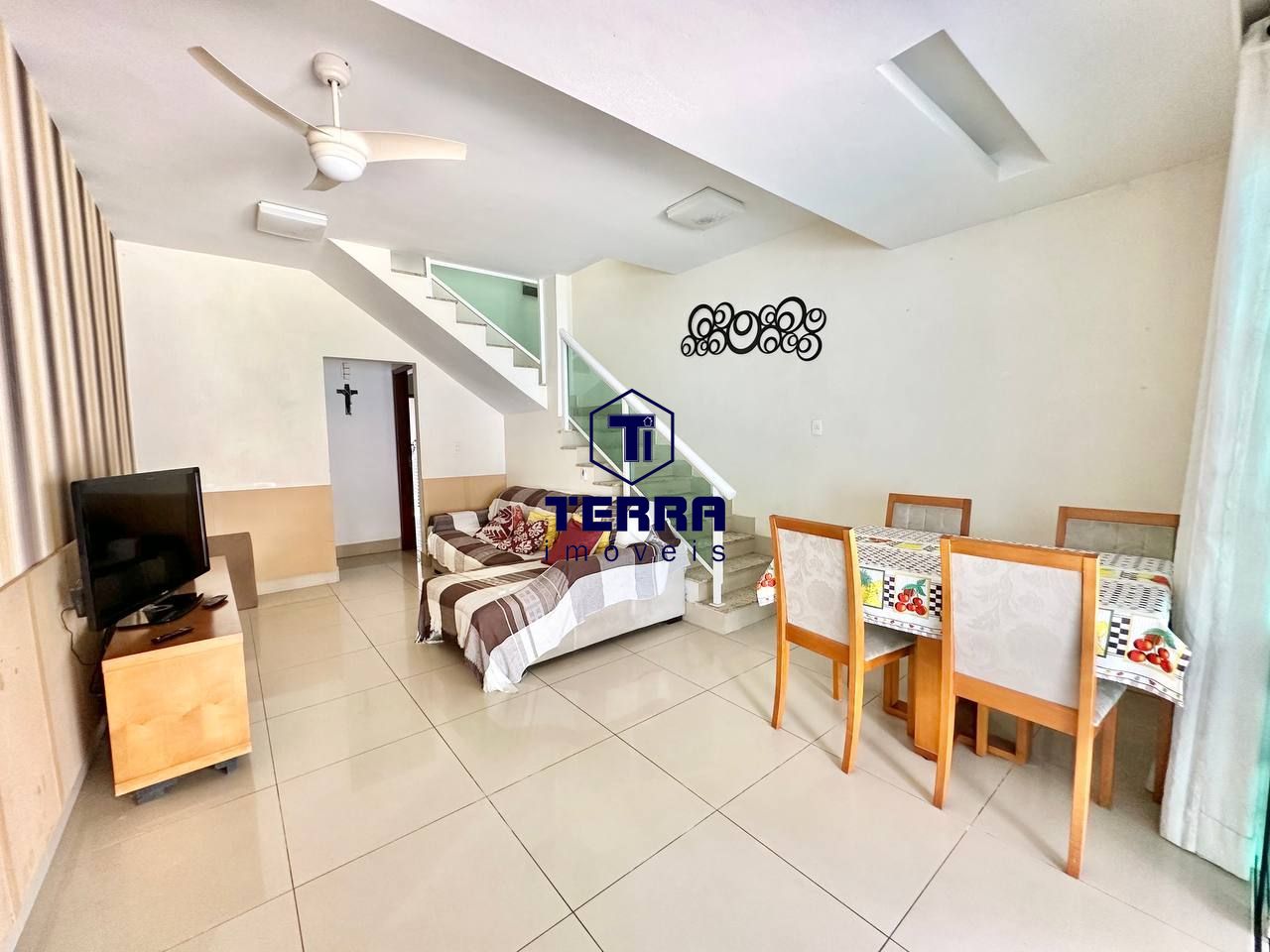 Imagens do imóveis Excelente residência duplex com 2 suítes em Maria Paula!