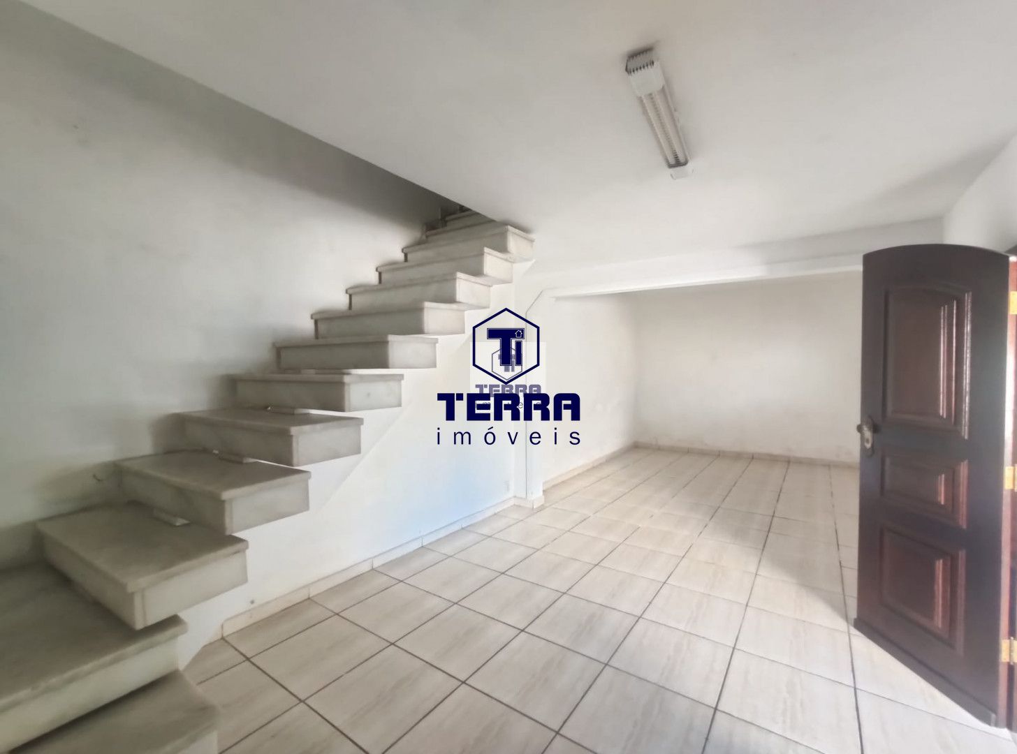 Imagens do imóveis Casa em Santa Rosa com 2 quartos sendo 1 suíte. Perto do comércio da região.