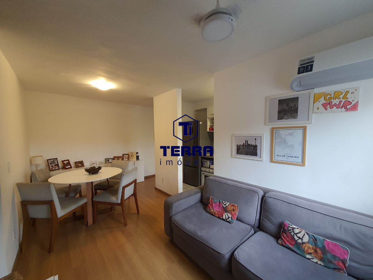 Imagens do imóveis Apartamento com 2 quartos em Alcântara, em prédio novo e andar alto.