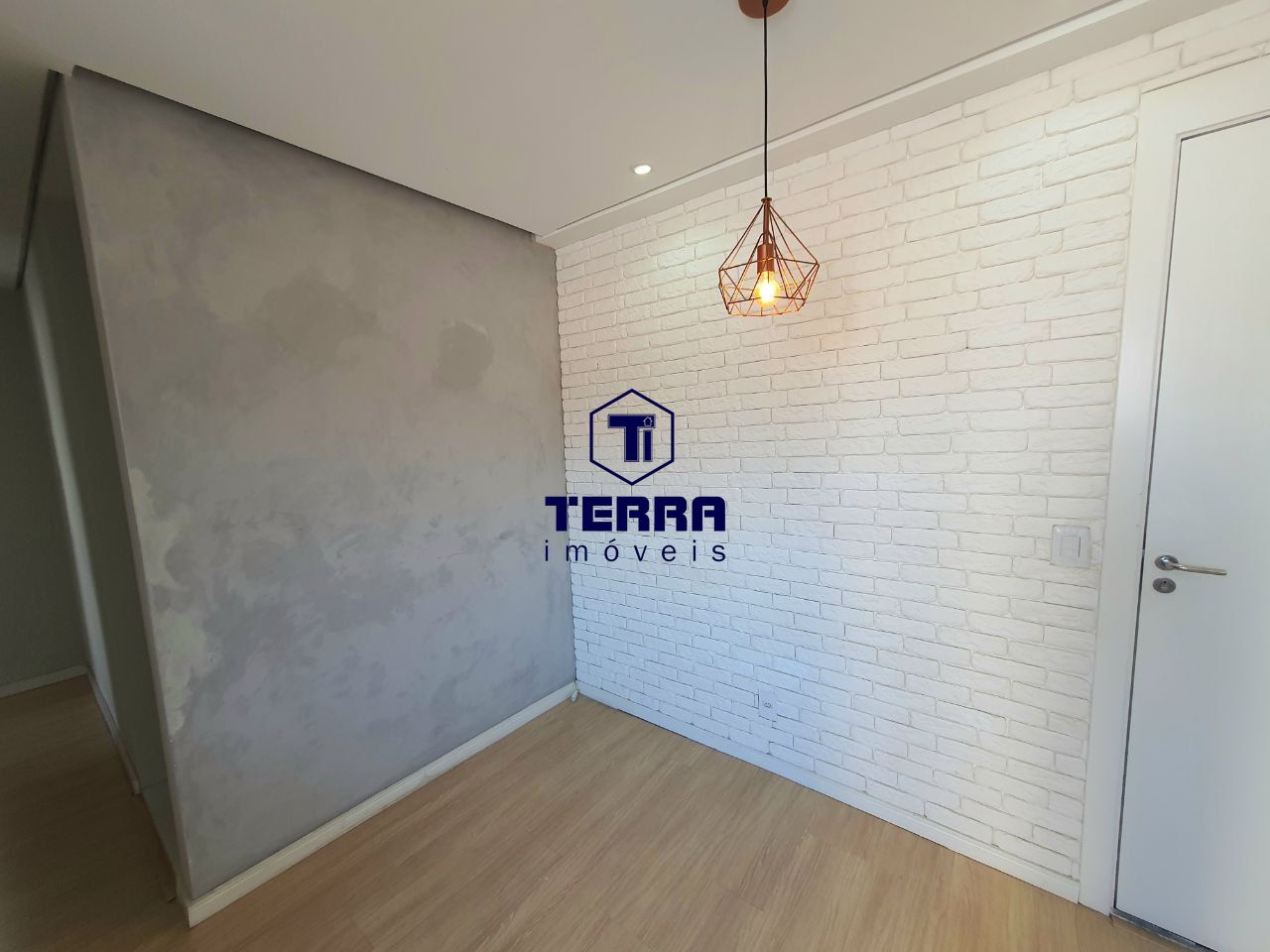 Imagens do imóveis Apartamentos com 2 quartos em Neves, ao lado de todo comércio de Neves.
