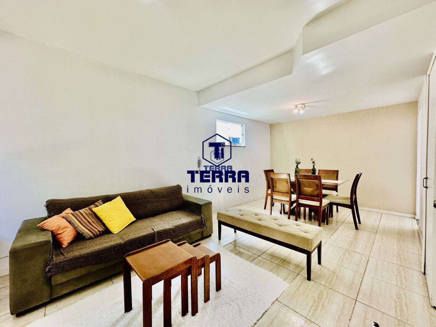 Imagens do imóveis Excelente Casa Duplex com 3 quartos sendo um suíte em Várzea Da Moças!