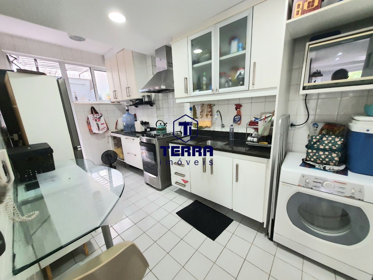 Imagens do imóveis Apartamento localizado em Maria Paula, com acesso direto pela rodovia principal