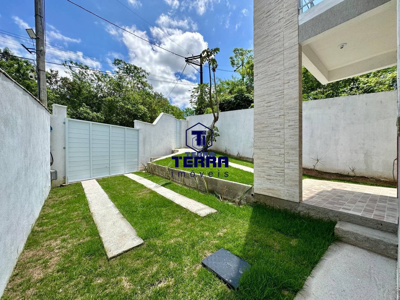 Imagens do imóveis Linda residência duplex com 2 suítes em Pendotiba, com vista panorâmica!