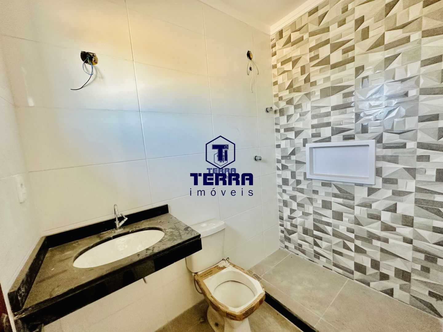 Imagens do imóveis Duplex com 2 suítes em localização privilegiada no miolo do Barroco