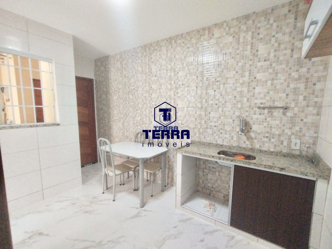 Imagens do imóveis Linda casa duplex com 2 quartos sendo uma suíte e área de lazer em Tribobó.