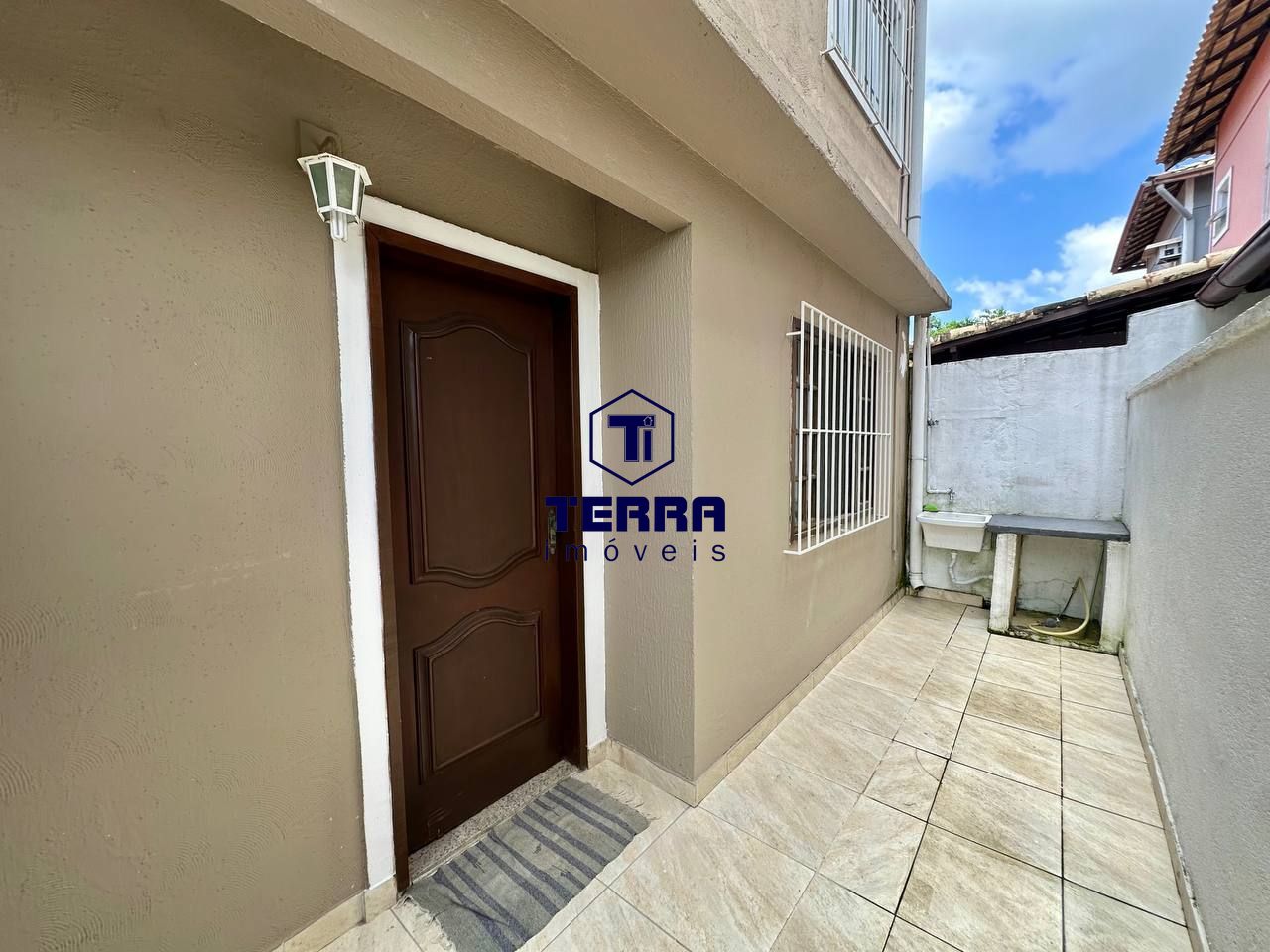 Imagens do imóveis Residência com 2 quartos em Maria Paula! Excelente localização, perto de tudo.