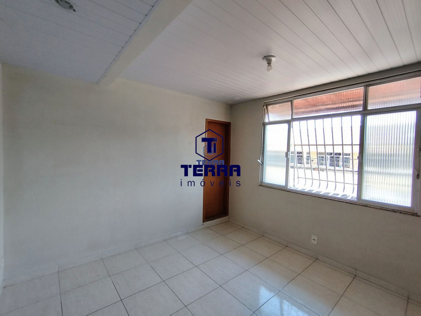 Imagens do imóveis Casa toda reformada com 2 suítes e 2 vagas de garagem no Galo Branco!