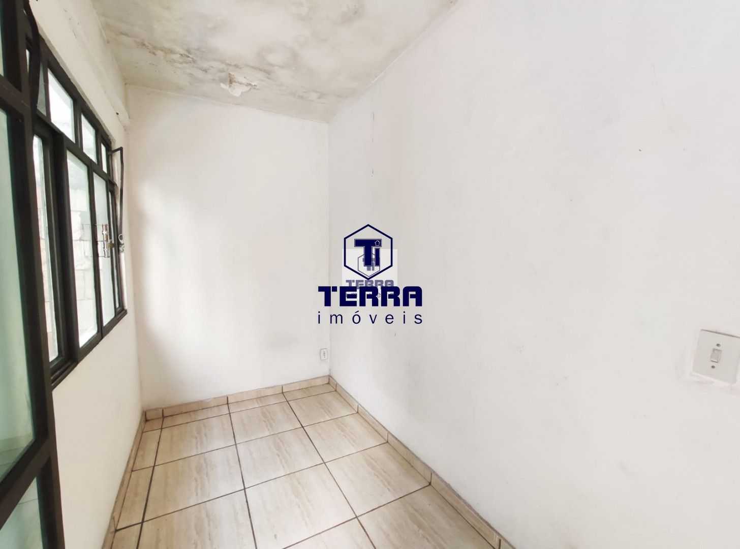 Imagens do imóveis Casa em Santa Rosa com 2 quartos sendo 1 suíte. Perto do comércio da região.