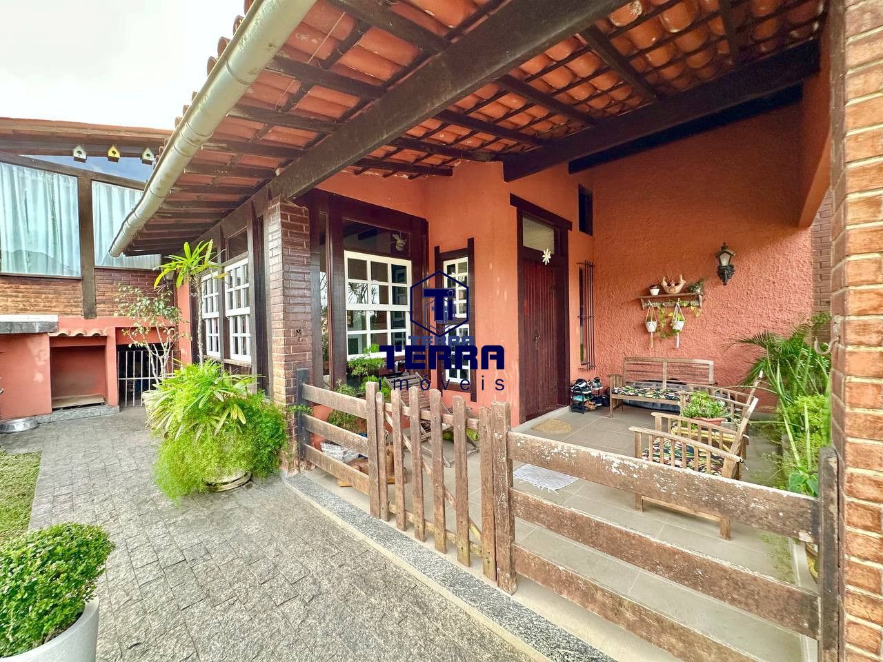 Imagens do imóveis Excelente residência de 3 quartos com suíte em Pendotiba!