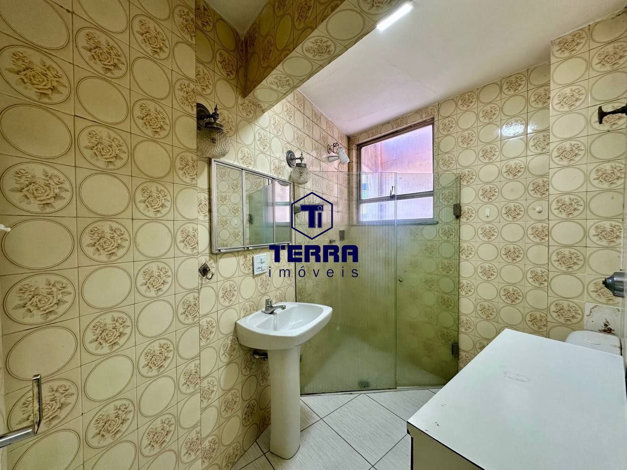 Imagens do imóveis Apartamento 2 quartos e dependência no centro de Alcântara! Com elevador!