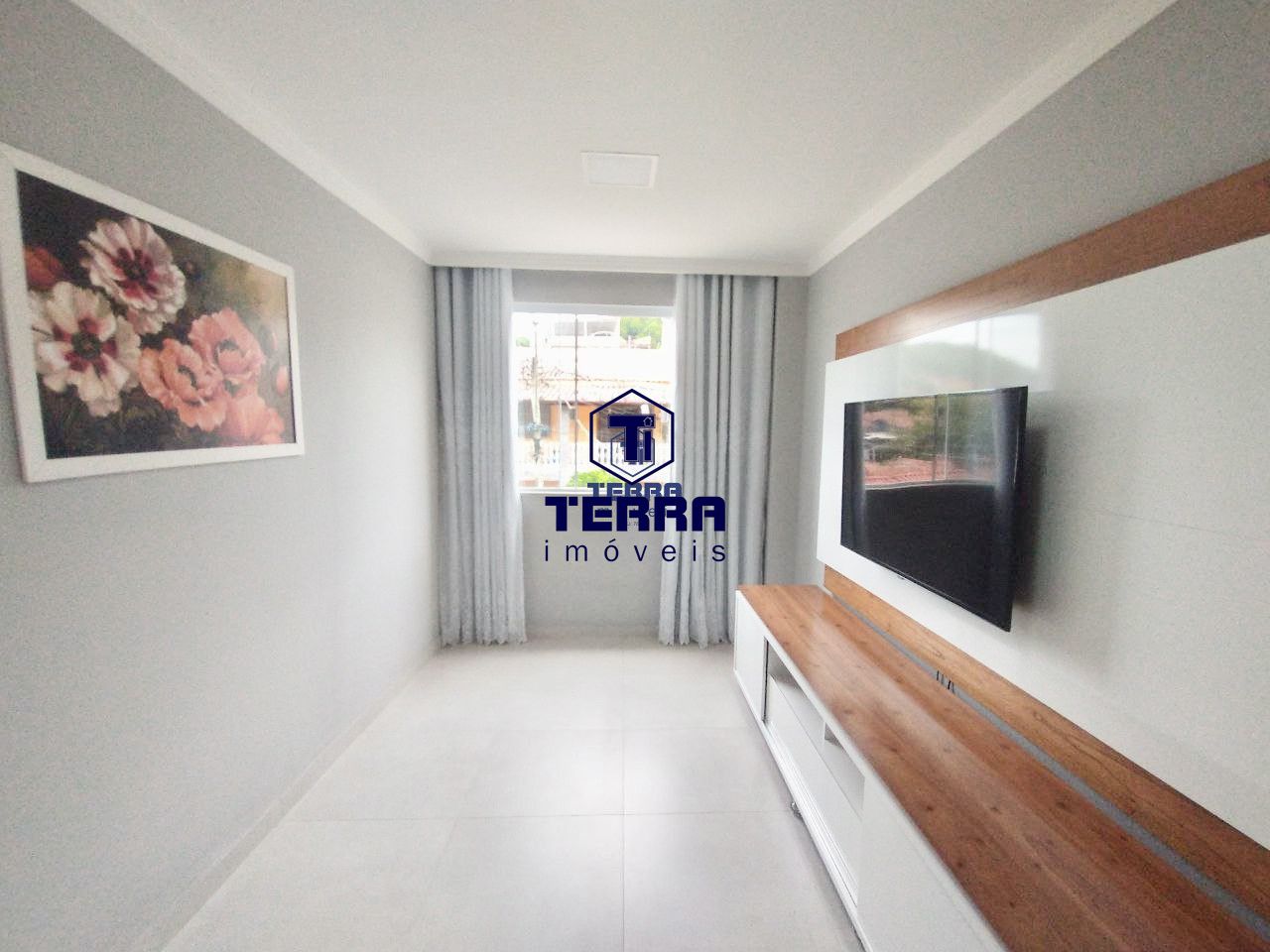 Imagens do imóveis Linda casa duplex com 2 quartos sendo uma suíte e área de lazer em Tribobó.