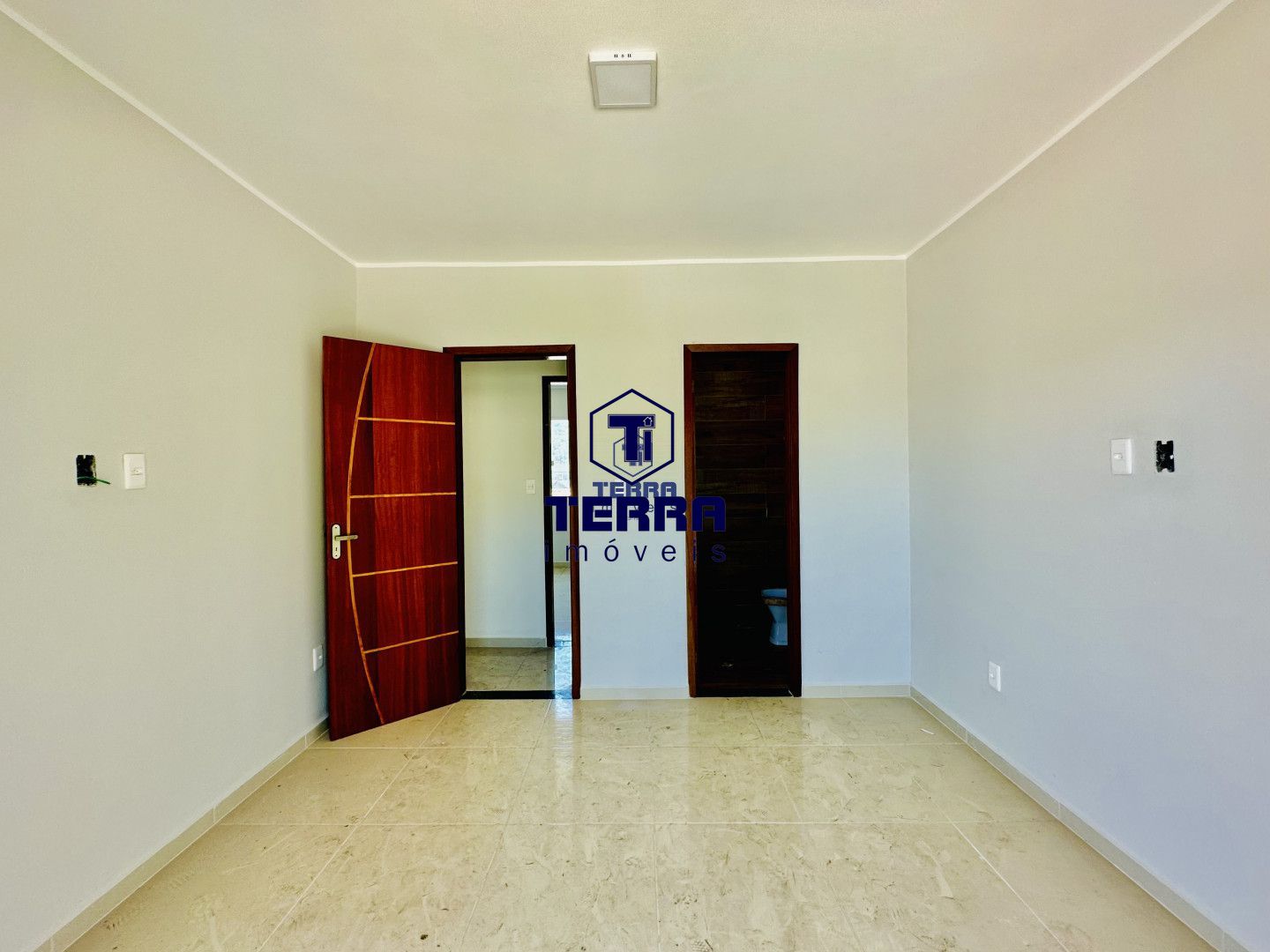 Imagens do imóveis Duplex com 2 suítes em localização privilegiada no miolo do Barroco