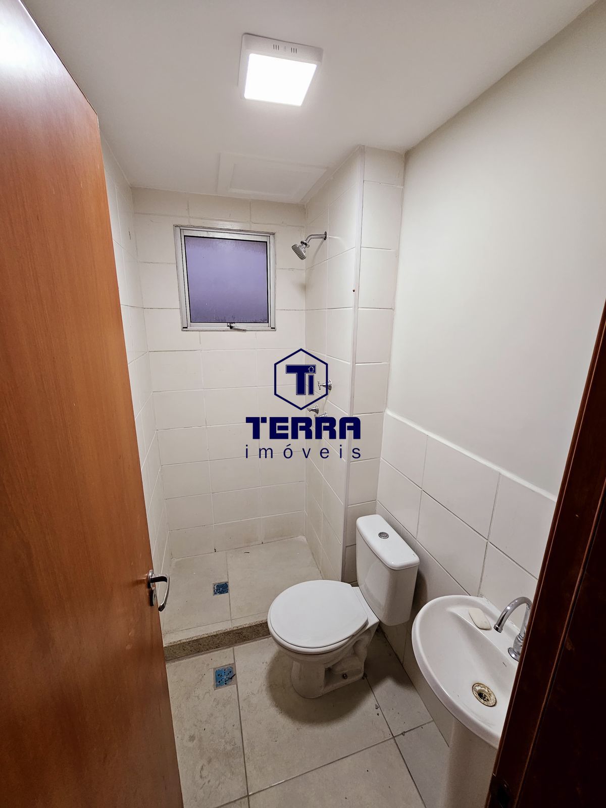 Imagens do imóveis Apartamento 2 quartos reformado em condomínio com lazer!