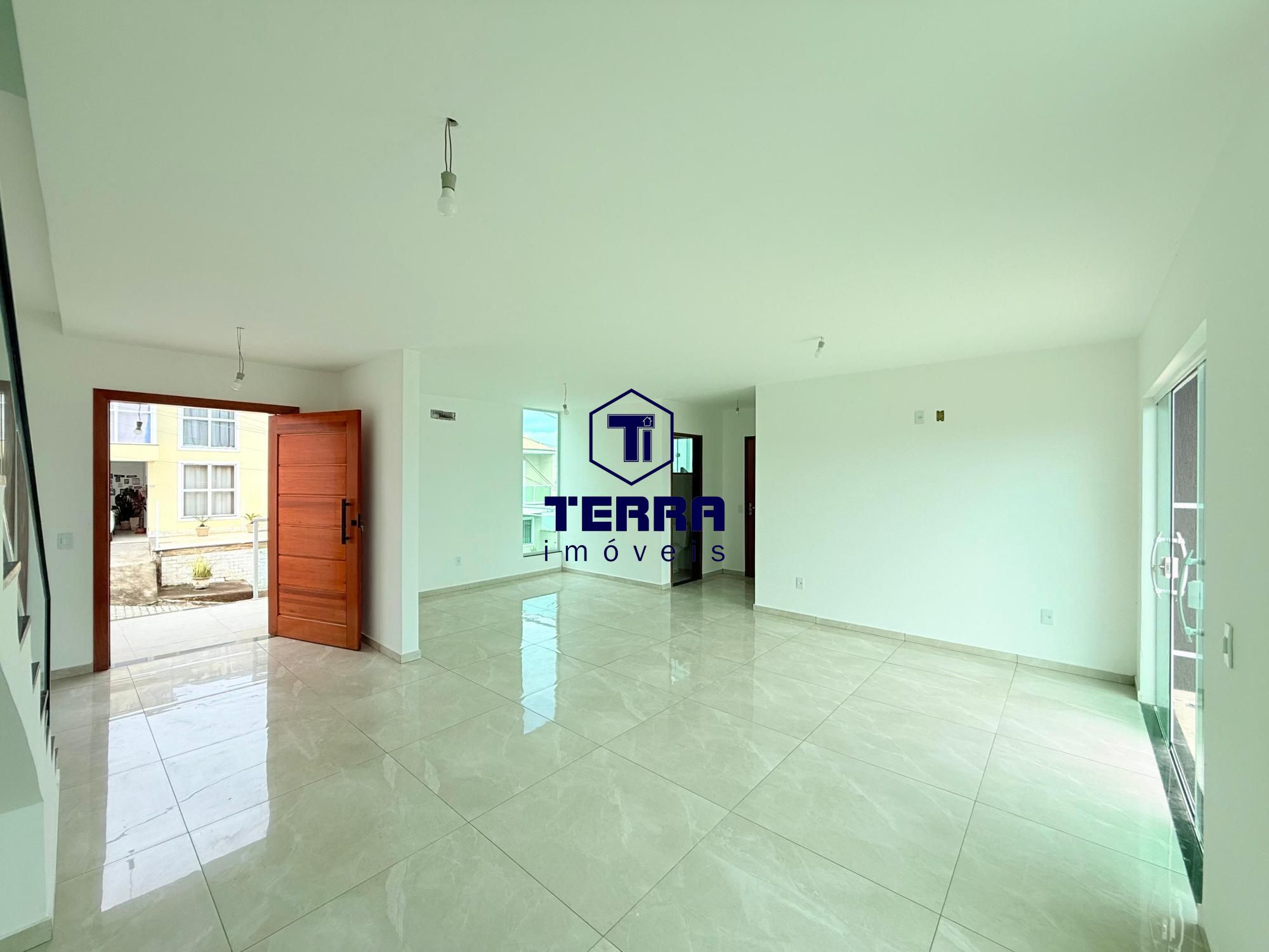 Imagens do imóveis Casa nova com 3 quartos, sendo 1 suíte e closet com vista panorâmica.