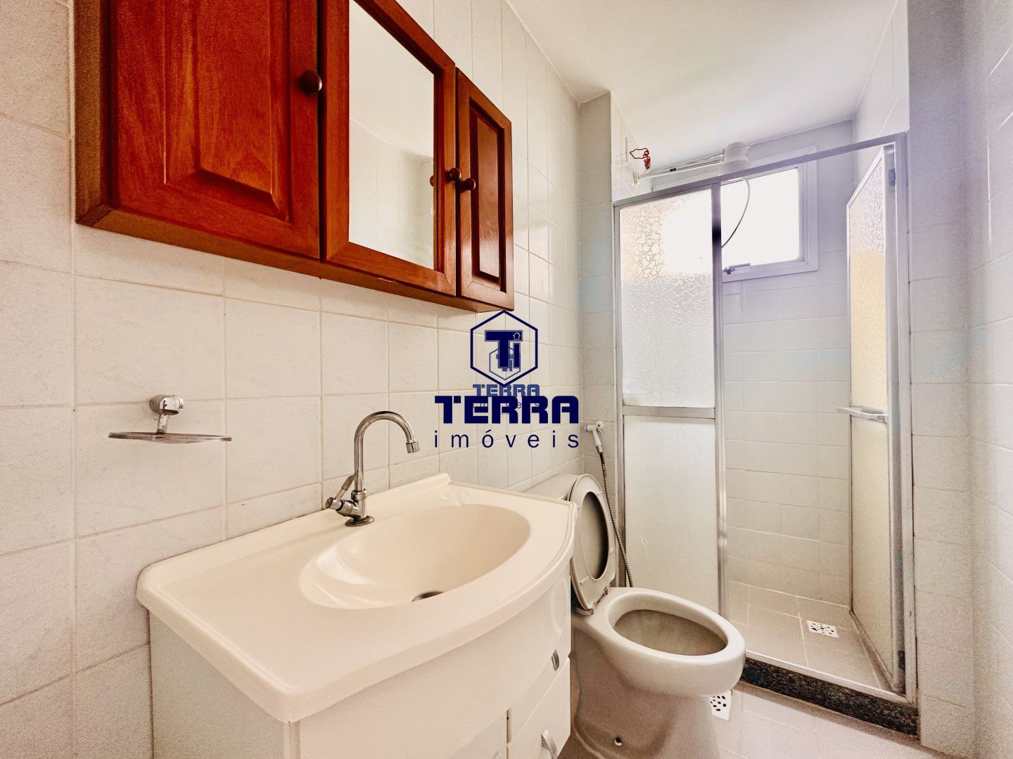 Imagens do imóveis Excelente 2 quartos + escritório em Santa Rosa, condomínio completo.