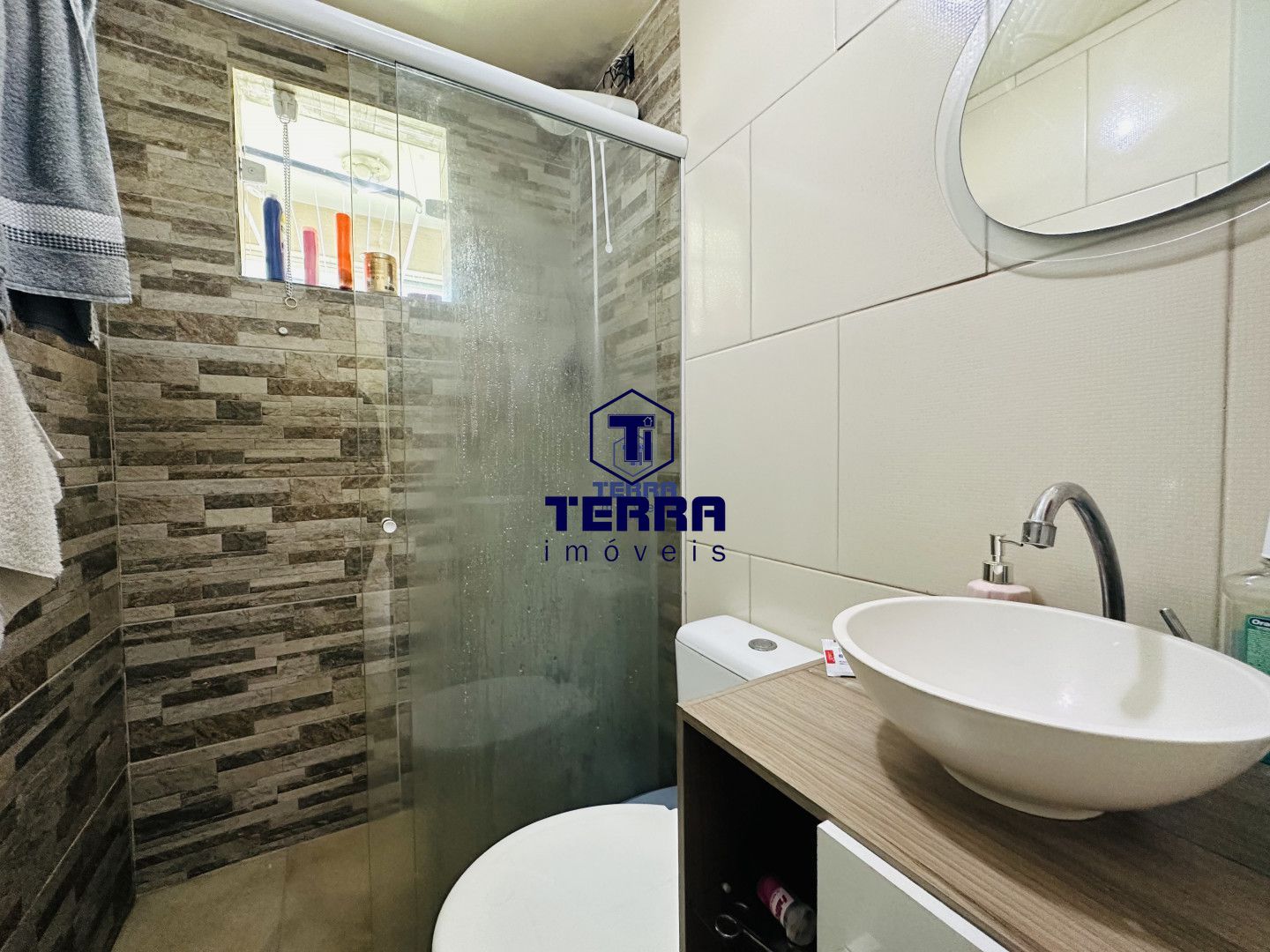 Imagens do imóveis Casa linear dentro de condomínio com área de lazer completa!