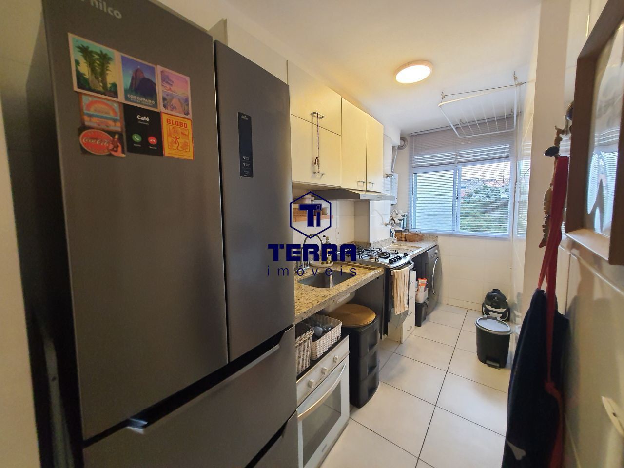 Imagens do imóveis Apartamento com 2 quartos em Alcântara, em prédio novo e andar alto.