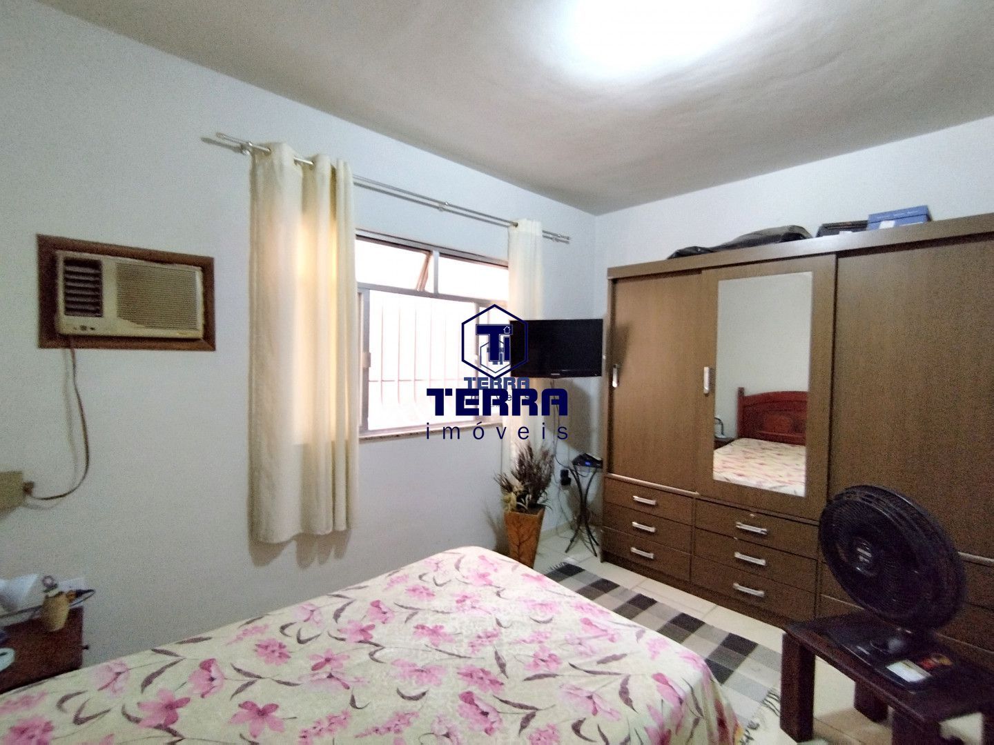 Imagens do imóveis Casa linear, 3 quartos com suíte e quintal no Zé Garoto!