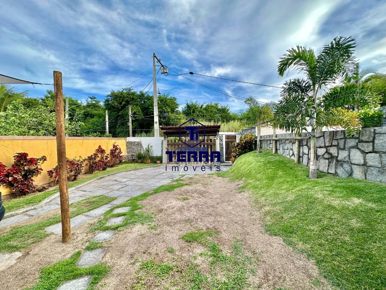 Imagens do imóveis Excelente residência de 3 quartos com suíte em Pendotiba!