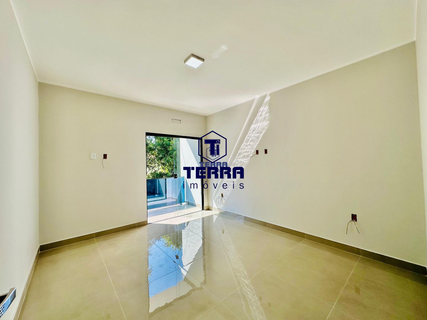 Imagens do imóveis More em Maricá. Duplex 2 quartos com fino acabamento e área gourmet privativa