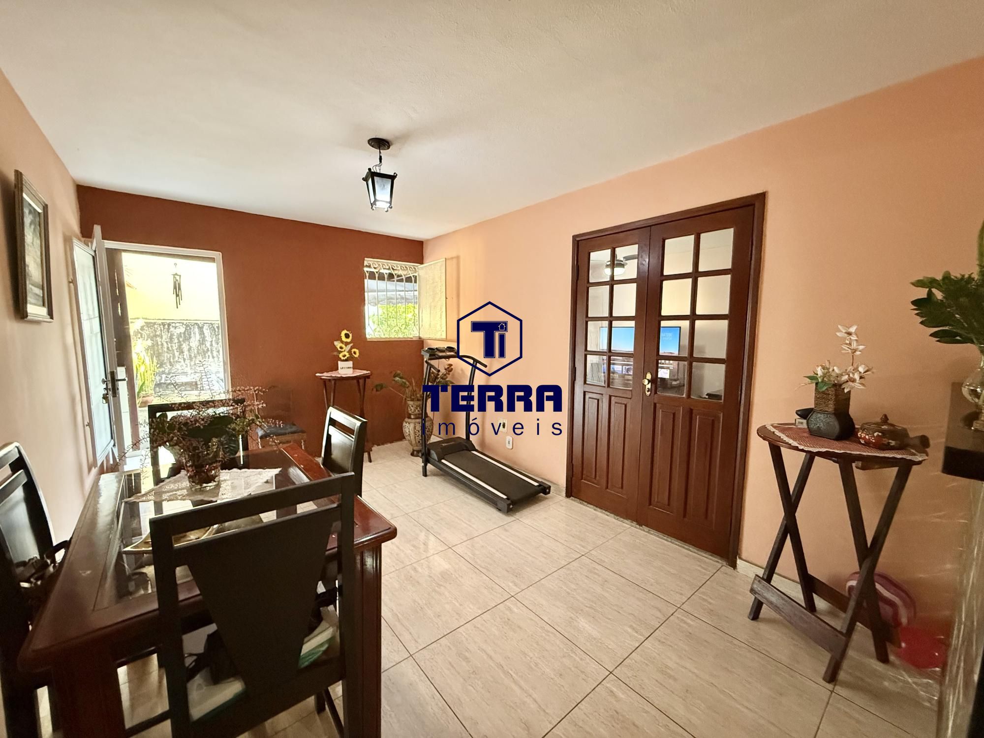 Imagens do imóveis Excelente residência de 3 quartos com quintal em Maria Paula.