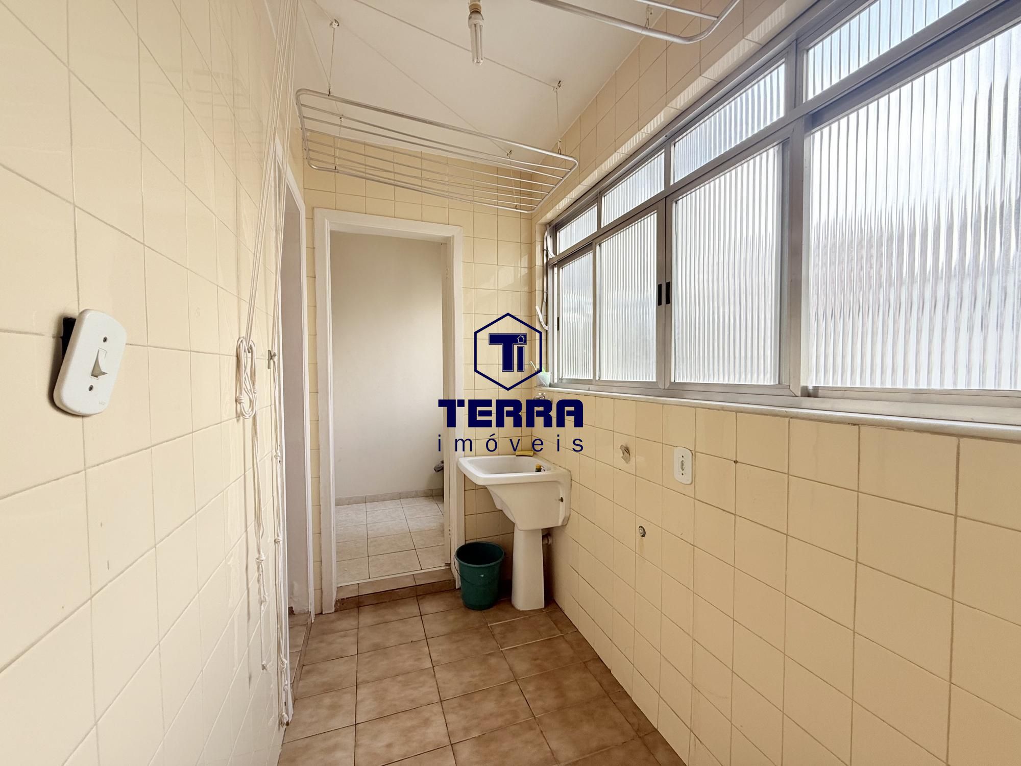 Imagens do imóveis Apartamento 2 quartos sendo uma suíte, reformado, em Santa Rosa