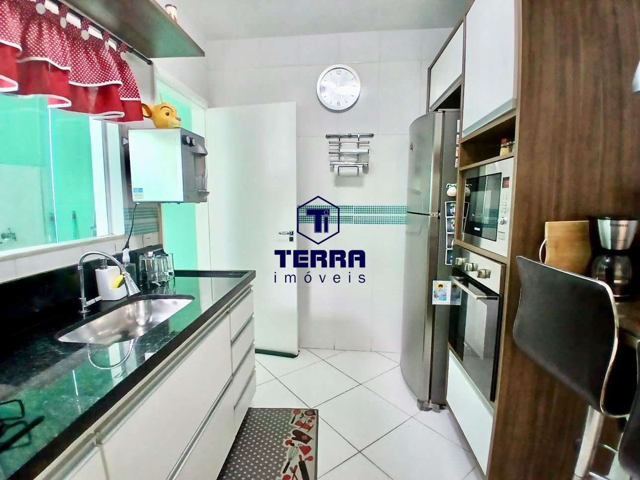 Imagens do imóveis Linda duplex em Maria Paula, com 2 quartos, uma suíte e área gourmet.