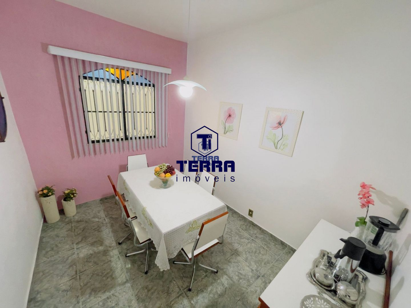 Imagens do imóveis Lindo triplex com 3 quartos, 2 suítes, piscina e rooftop com churrasqueira.