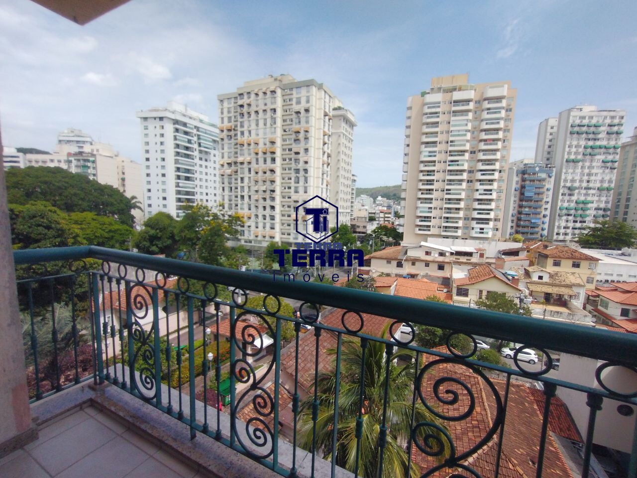 Imagens do imóveis Lindo apartamento com 3 quartos sendo uma suíte, duas vagas com arquitetura dife