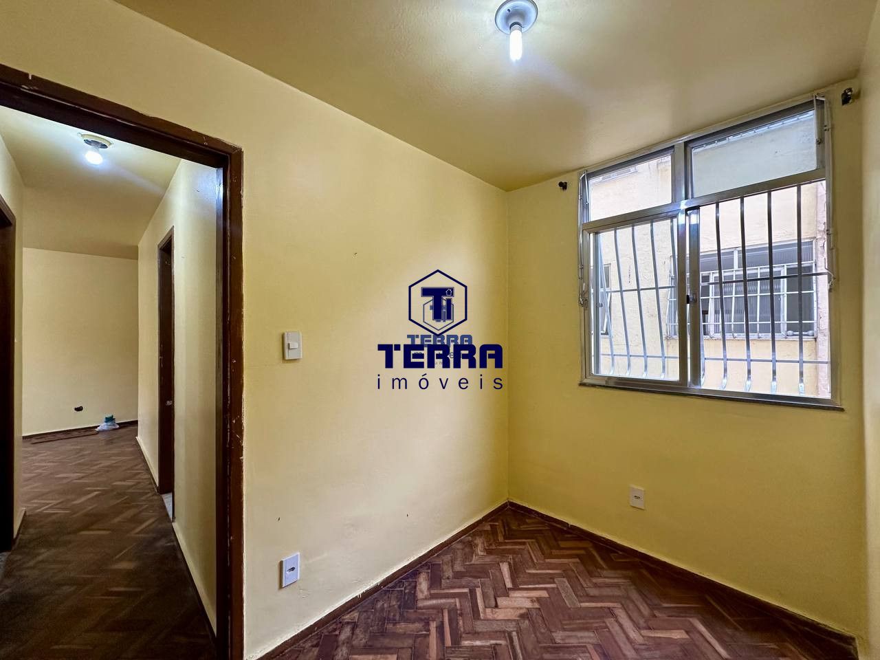 Imagens do imóveis Apartamento 2 quartos em Santa Rosa com ponto de ônibus na porta!