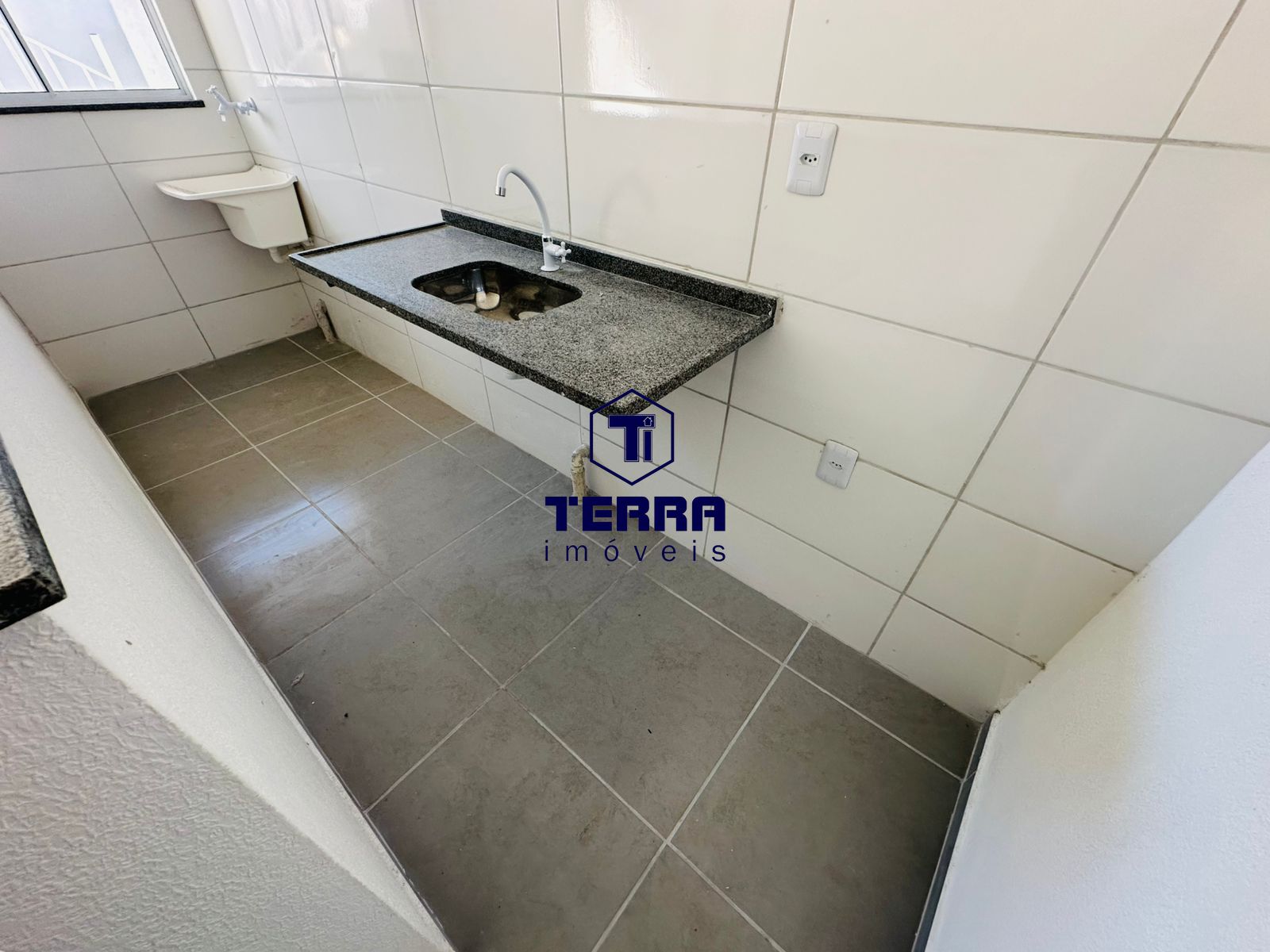 Imagens do imóveis Casa 1 dormitórios à venda Monjolos São Gonçalo/RJ