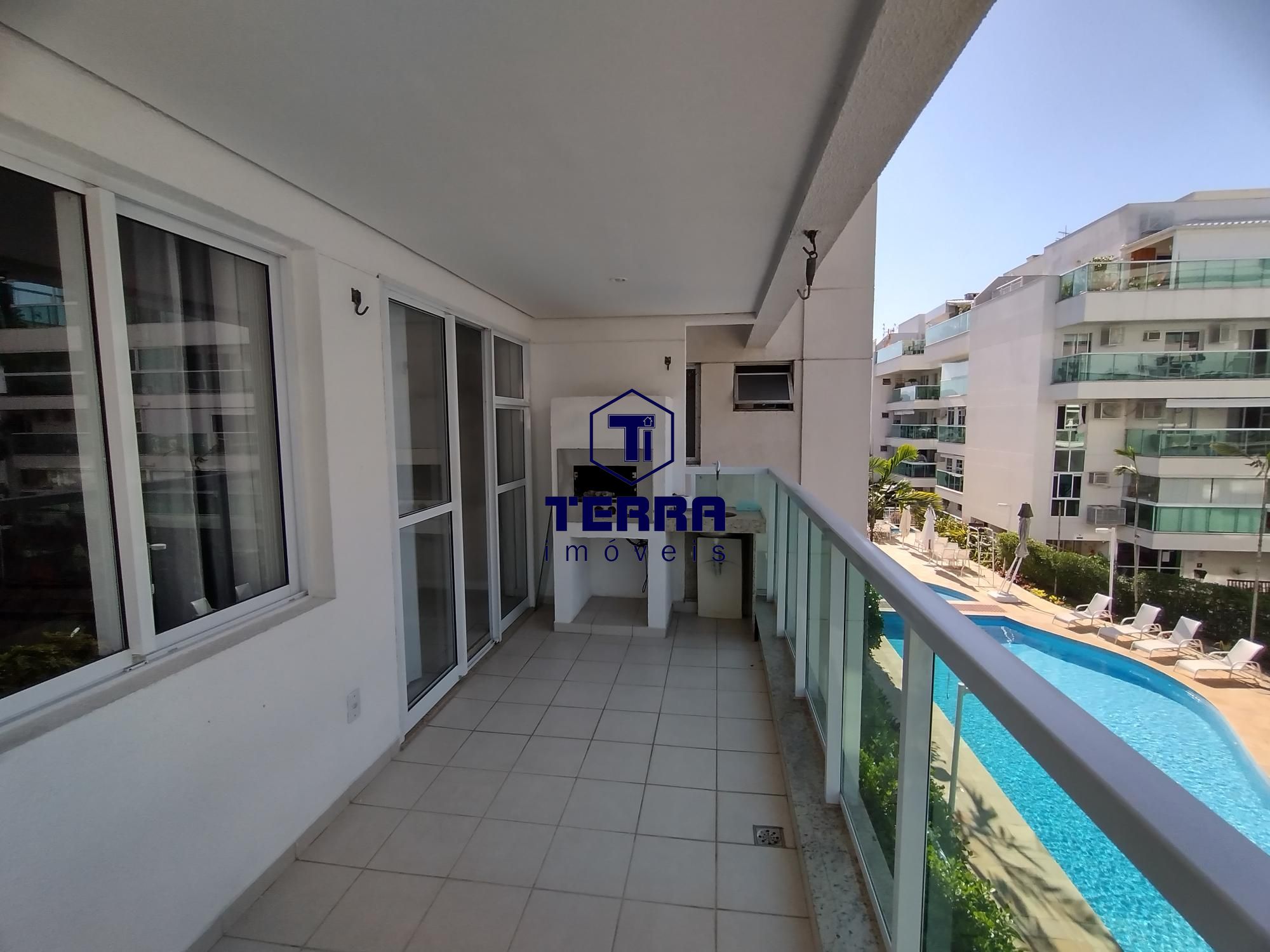 Imagens do imóveis Amplo apartamento em Itacoatiara com 2 quartos (sendo 1 suíte)!