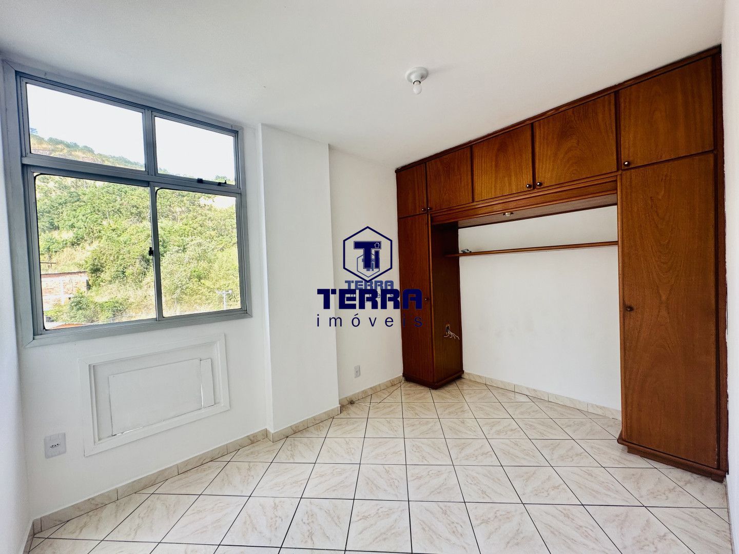 Imagens do imóveis Excelente 2 quartos + escritório em Santa Rosa, condomínio completo.