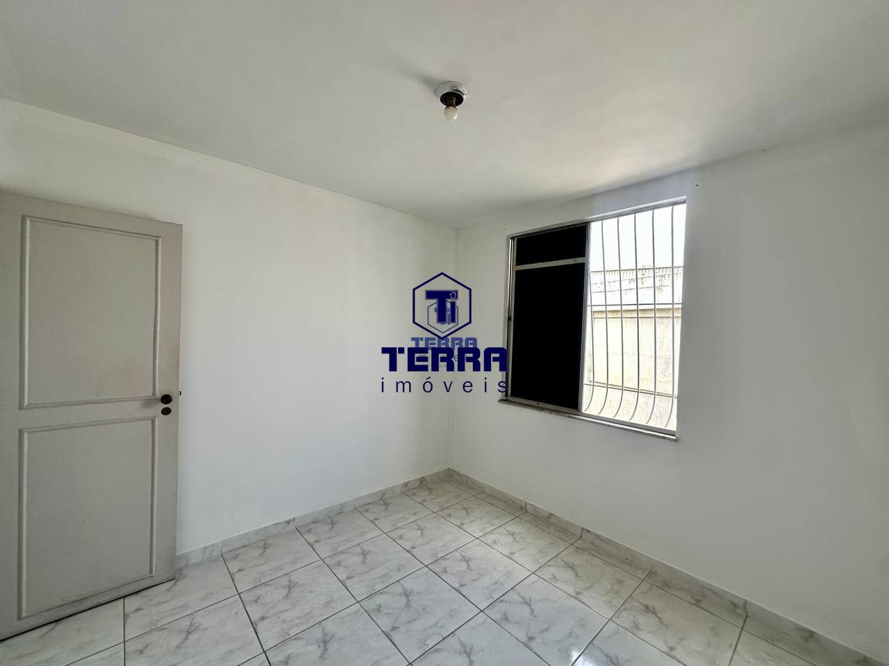 Imagens do imóveis Apartamento 2 quartos ao lado do Guanabara. Segurança e privacidade!