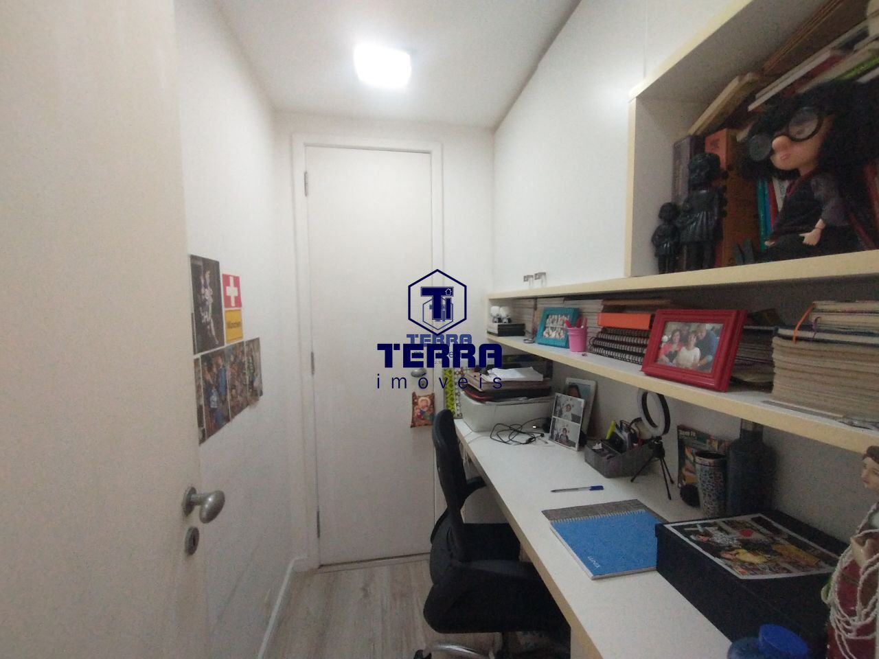 Imagens do imóveis Lindo apartamento com 3 quartos sendo uma suíte, duas vagas com arquitetura dife