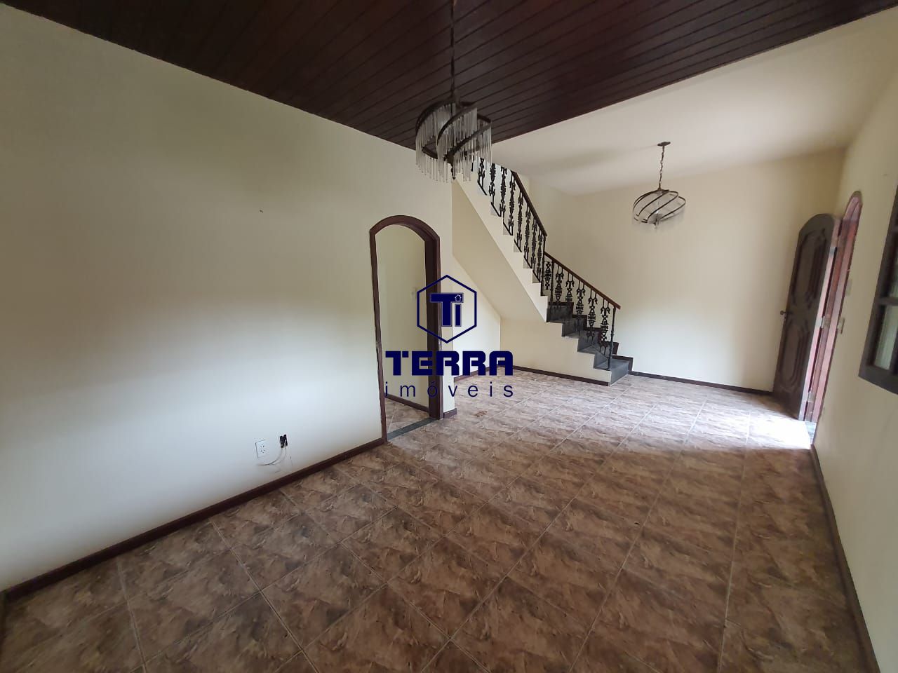 Imagens do imóveis Belo sítio em Itaboraí, com piscina, espaço de churrasqueira e casa de caseiro!