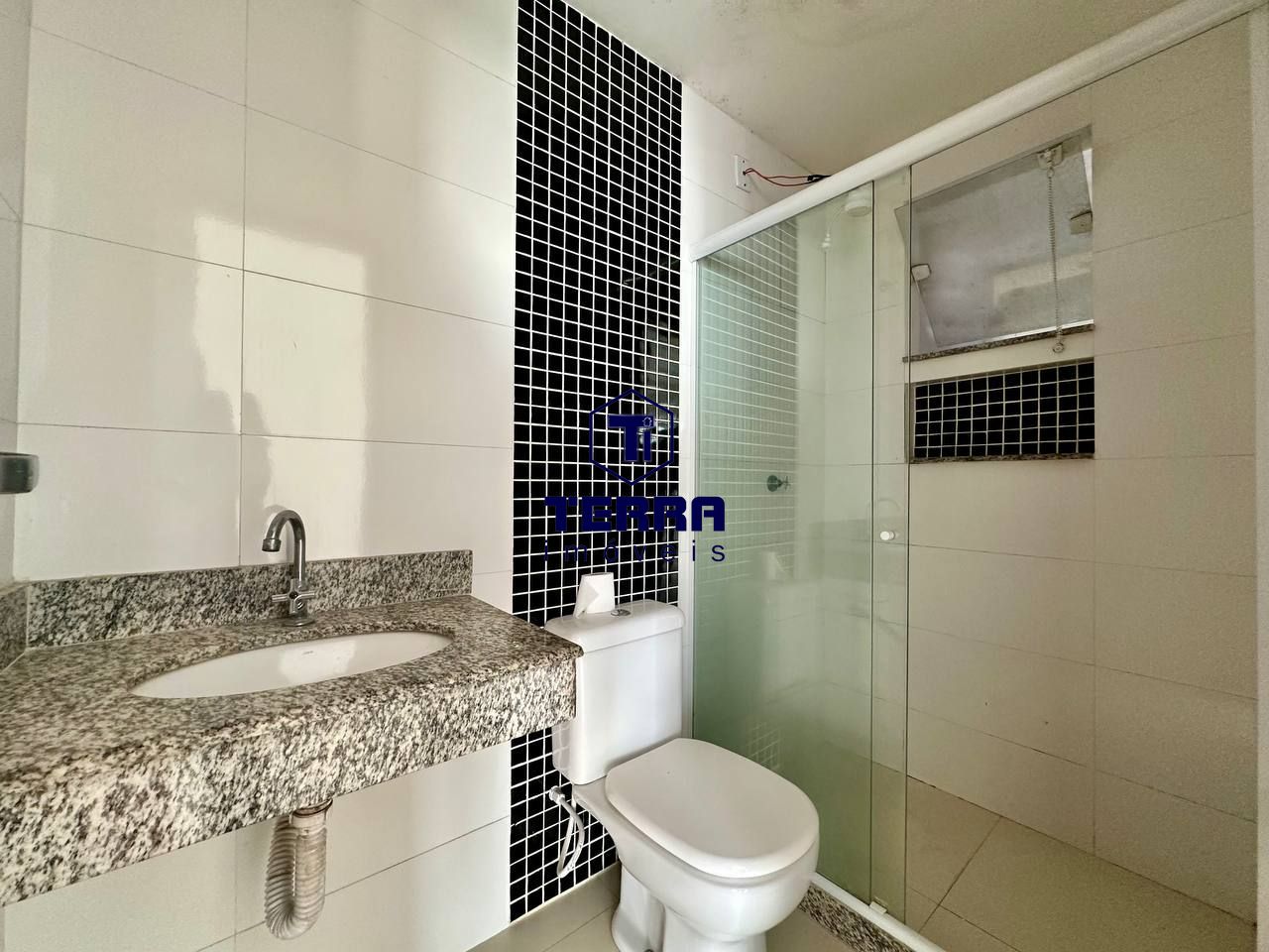 Imagens do imóveis Casa de vila com 2 suítes e vaga coberta ao lado do trevo de Maria Paula!