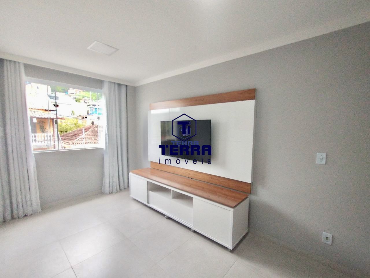 Imagens do imóveis Linda casa duplex com 2 quartos sendo uma suíte e área de lazer em Tribobó.